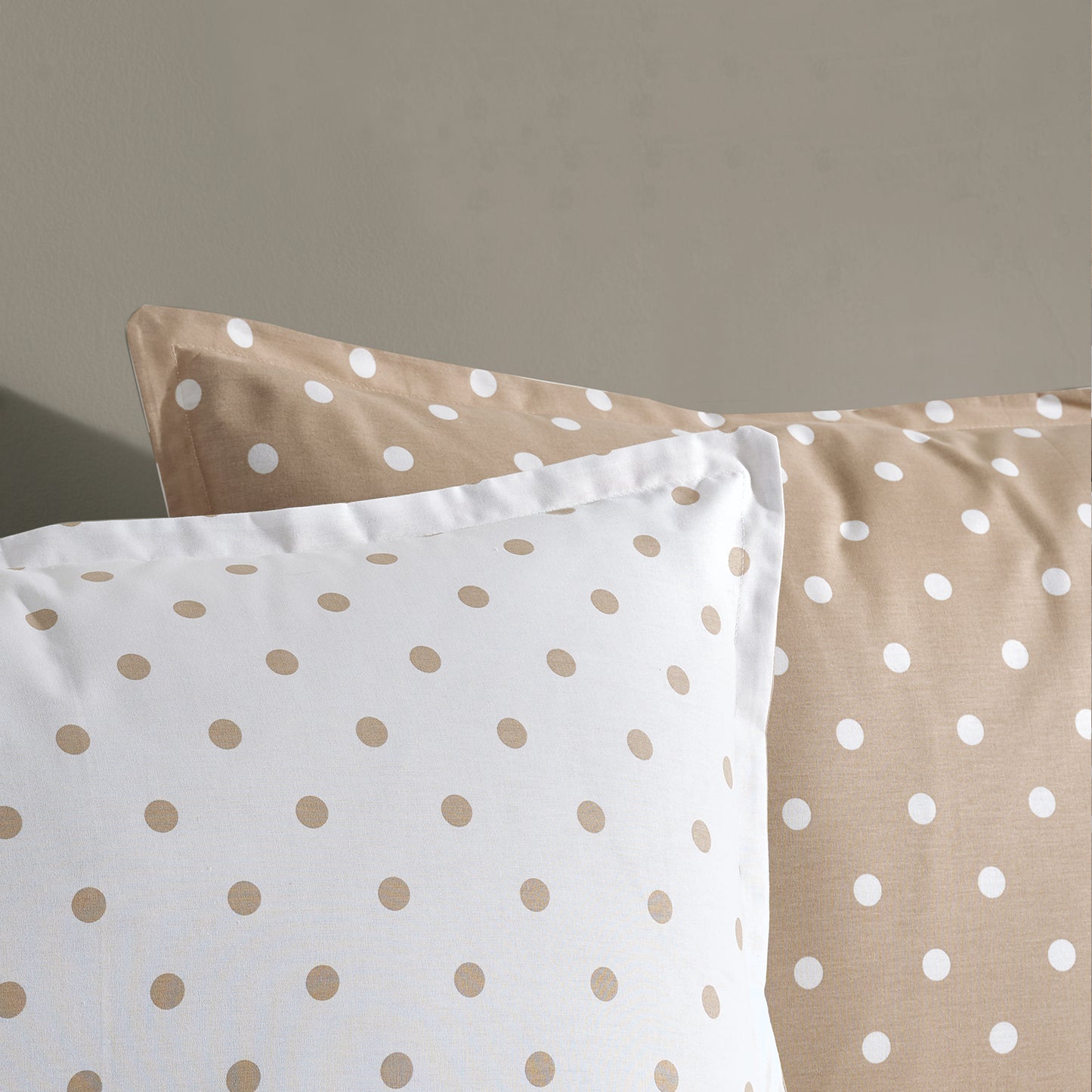 Beddengoed Dekbedovertrek 3-delige set -- 100% katoenen dekbedovertrek 240x220cm met 2 kussenslopen 60x70cm -- Dots Cappuccino -- Polka dot -- OEKO-TEK® gecertificeerd